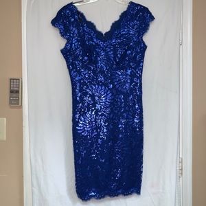Tadashi Shoji prom dress